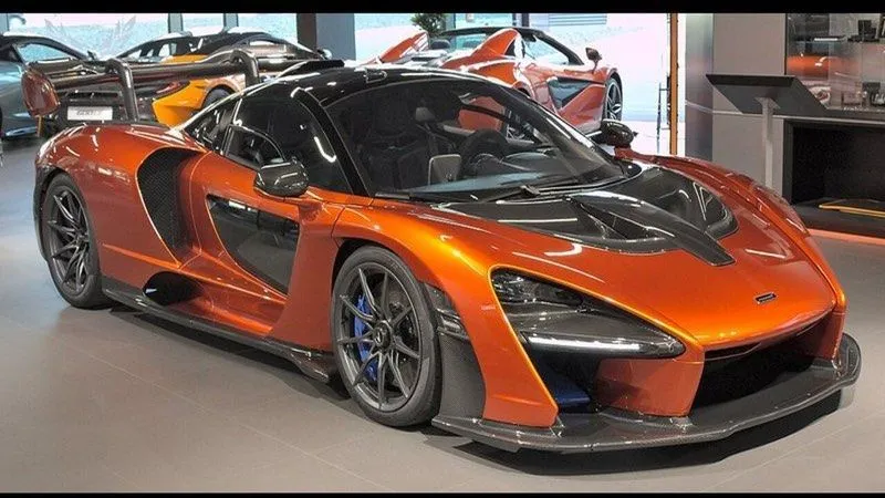 McLaren Senna